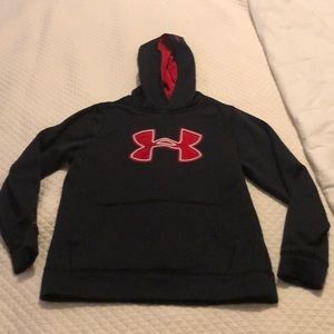 Athlete pullover